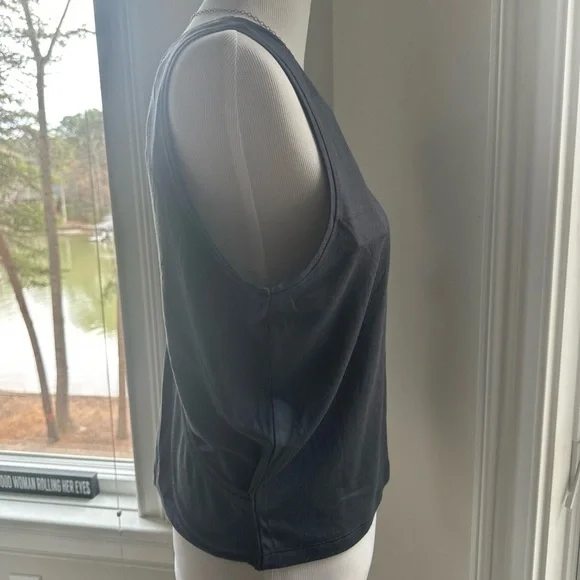NWT Sweaty Betty Tranquil Yoga Vest (tank), Medium - Picture 4 of 9